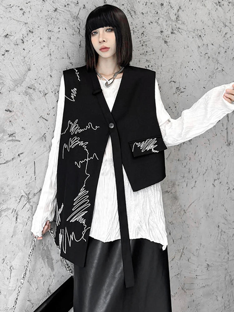 CITSLX [EAM] Women Black Embroidery Irregular Ribbon Big Size Vest New V-collar Sleeveless Fashion Tide Spring Autumn 2025 1DH7749