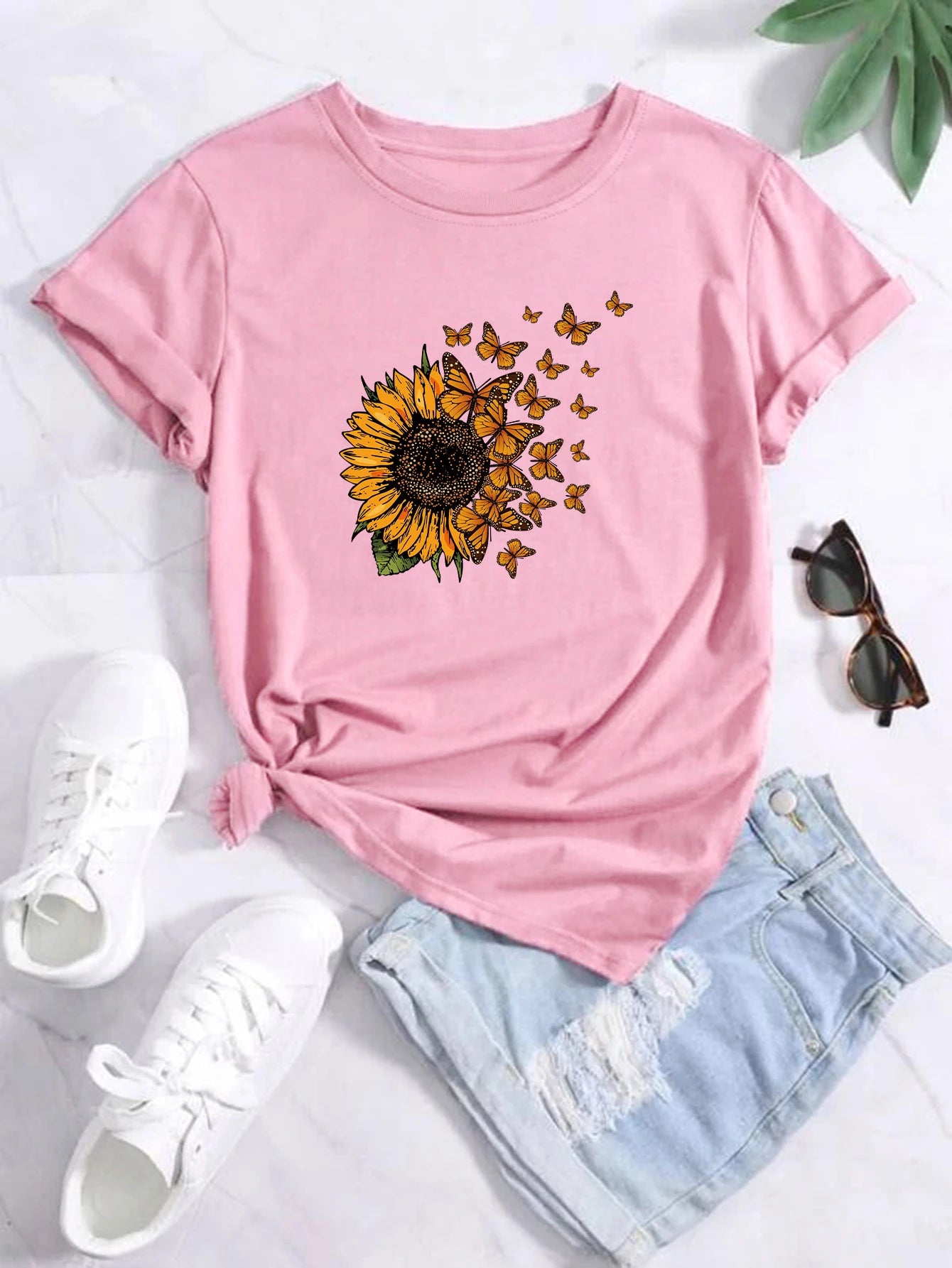 CITSLX Sunflowers and butterflies Tee,Print Crew Neck T-shirt,Women's Casual Loose Short Sleeve Fashion Summer T-Shirts Tops