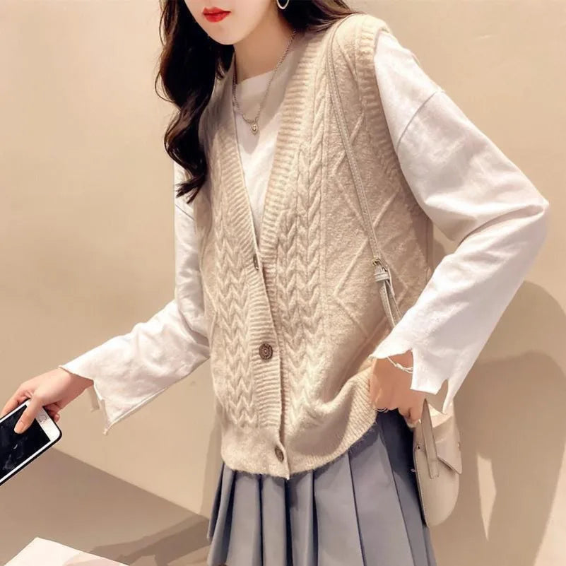 CITSLX Women Sleeveless Single Breasted Vintage Kawaii Outewear Knitted Cardigan Y2K Simple Casual V Neck Sweater Vest Loose Waistcoat