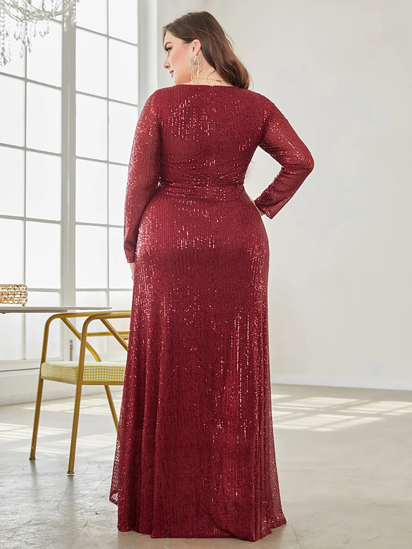 CITSLX XUIBOL Glamorous sequin party dress with a luxurious V-neck and long sleeves evening gown.